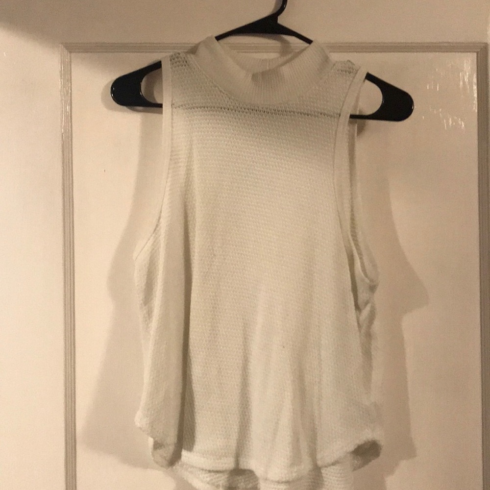 tank top!